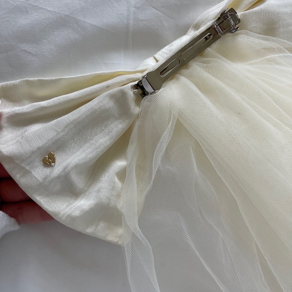 Loeffler Randall Maria Veiled Bow Clip main image 5